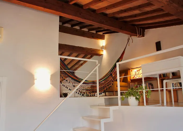 Attico Con Terrazza Su
